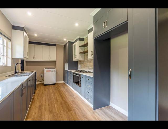 4 BEDROOM HOUSE FOR SALE IN HOWICK CENTRAL